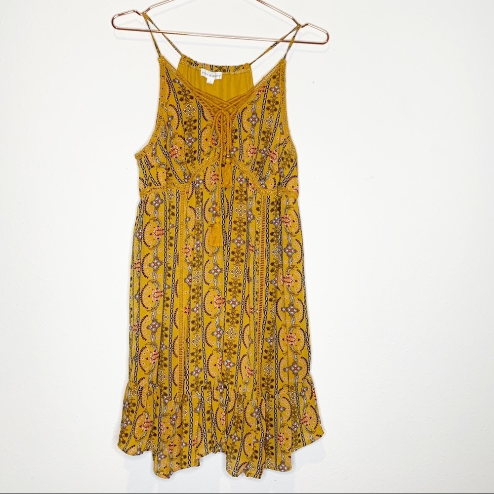 Coco + Jaimeson Buckle Yellow Floral Printed Dress Tassels Sleeveless 70s